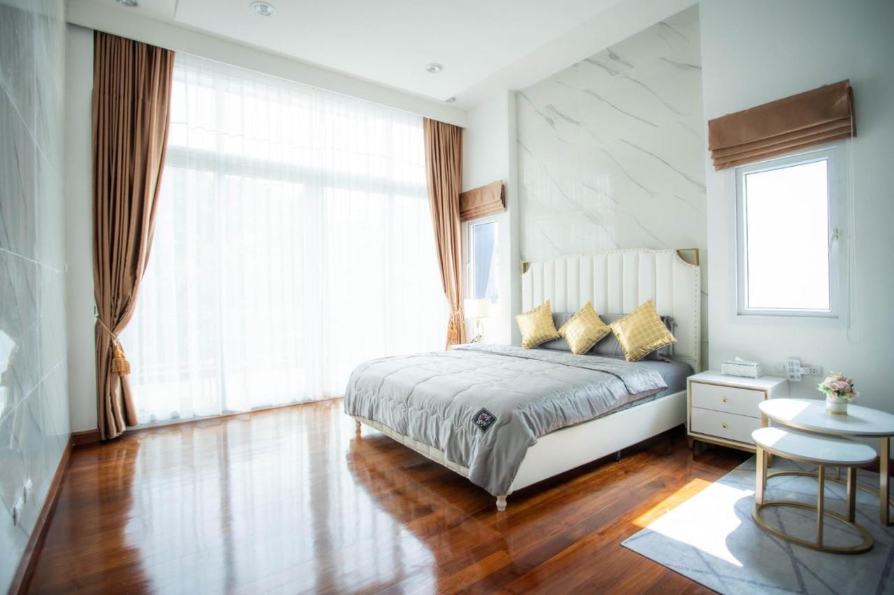 Kw Pool Villa Pattaya Luaran gambar