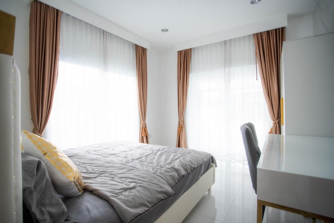 Kw Pool Villa Pattaya Luaran gambar